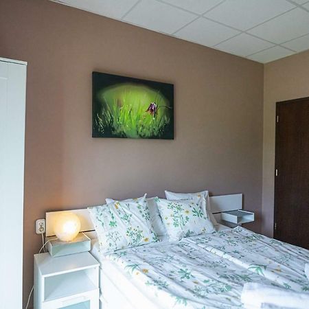 Bonne Chance Restaurant And Hotel Bázakerettye Kültér fotó